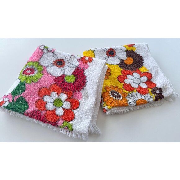 Vintage 70s towel, choice between pink/red or orange/brown daisies - Picture 7 of 9
